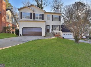 4465 McCart Cv, Stone Mountain, GA 30083
