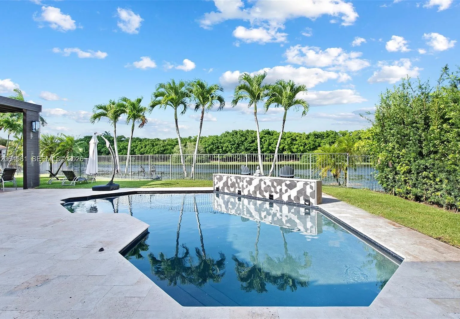 Weston Hills/Eagle Run — Photo 1
