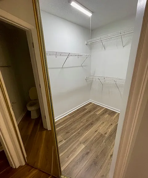 MB Closet