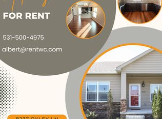 8237 Ryley Ln, Lincoln, NE 68512