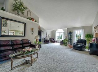 20 Gristmill Ct SW, Pataskala, OH 43062