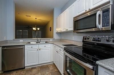 3rd image of 605 Market St APT 270
