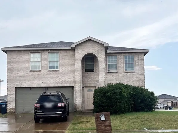 9100 Troy Dr, Fort Worth, TX 76123