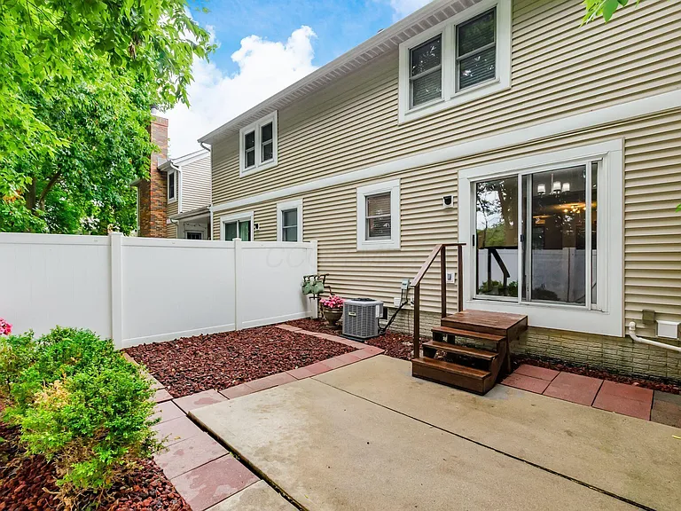 5841 Elmbridge Ln #4-27 — Photo 22