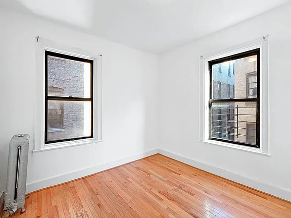 3rd image of 530 W 136th St APT 25