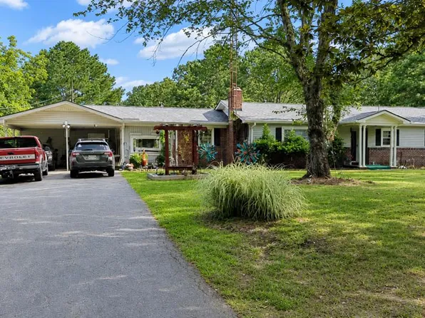165 Smith Ln, Camden, TN 38320