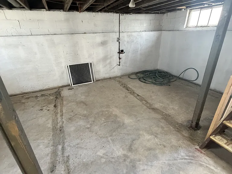 3009 Holton Ave — Photo 14