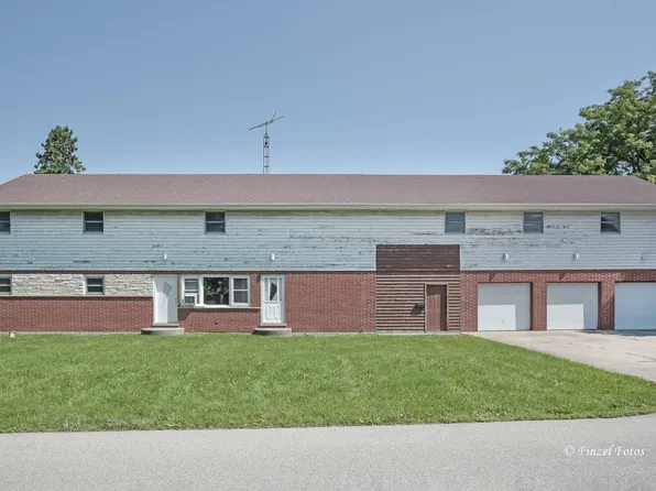 25164 W Tamarack Dr, Wauconda, IL 60084