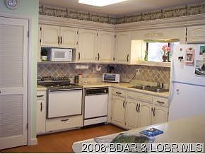4th image of 138 Aurora Dr