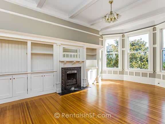 2nd image of 636 Clayton St #B