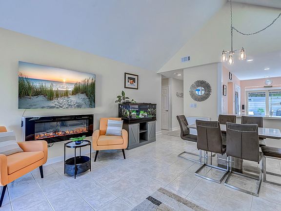 5th image of 460 Ocean Creek Dr. #17