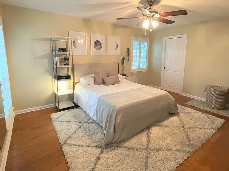 9 Stratford Ln #1 — Photo 6