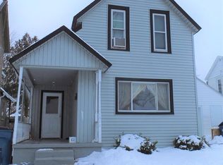 1310 Quarry Ave NW, Grand Rapids, MI 49504