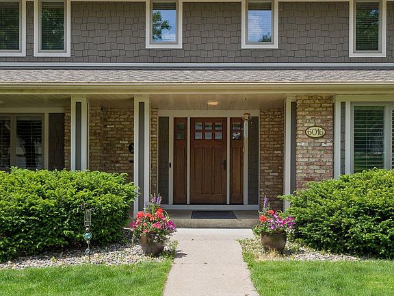 4th image of 6016 Olinger Cir