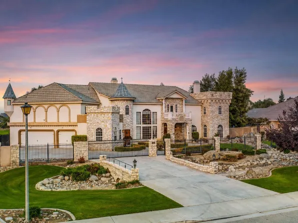 17564 Harvest Grove Ct, Bakersfield, CA 93314