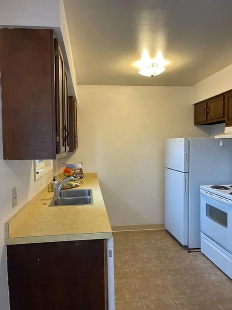 2 Bedroom Apartment for Rent in Bozeman — Photo 3