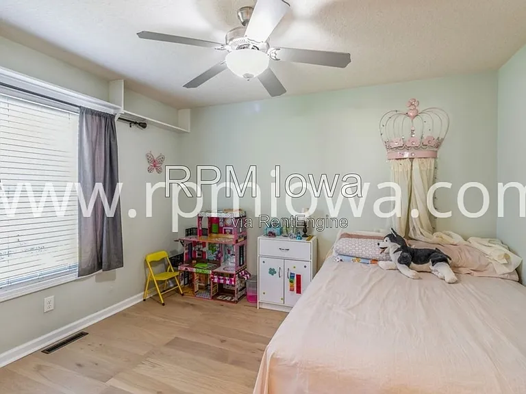 3316 NW 14th St — Photo 6