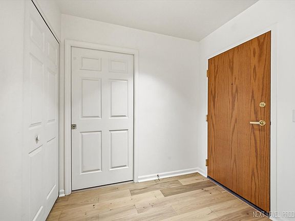 4th image of 147 Hunt Club Dr Unit 147