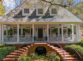 4635 High Point Rd, Sandy Springs, GA 30342