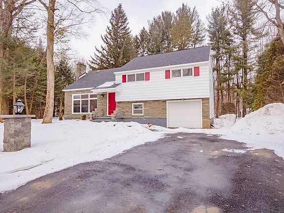 2nd image of 6 Beechwood Dr