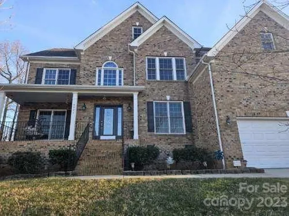 9921 Nicole Ln, Charlotte, NC 28269