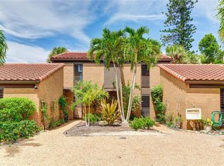 11 Sandy Cove Rd #8-F, Sarasota, FL 34242