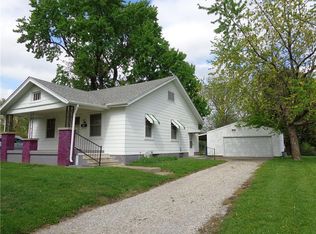 854 N 35th St, Decatur, IL 62521