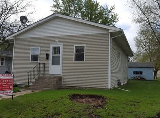 1039 1st St NE, Mason City, IA 50401
