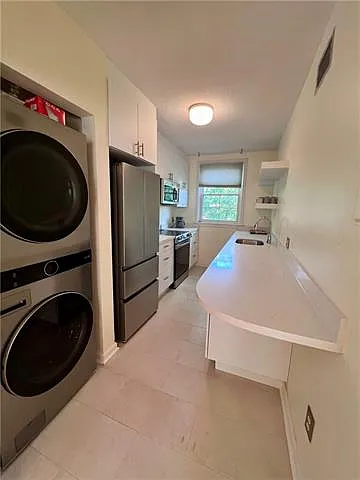 7444 Saint Charles Ave #202 — Photo 19