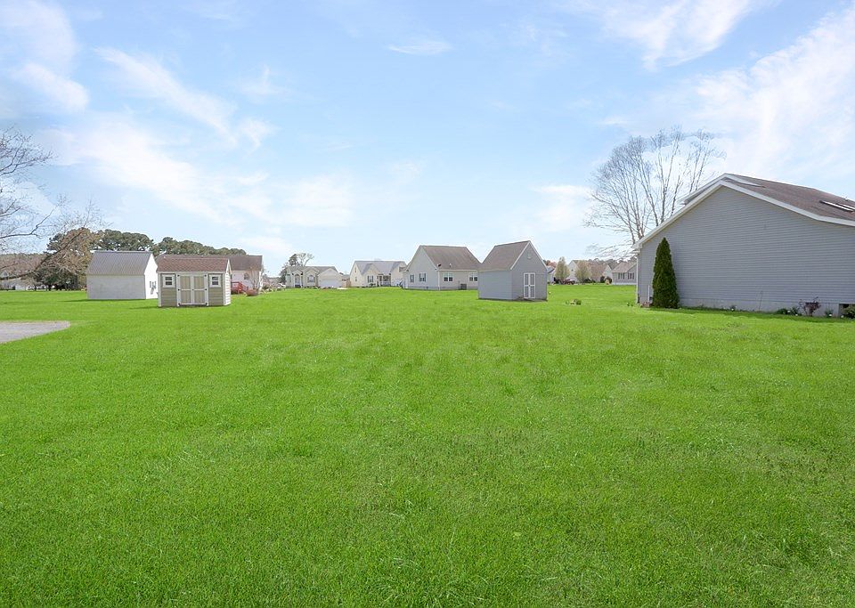 2nd image of LOT 82 Sea Winds Ct