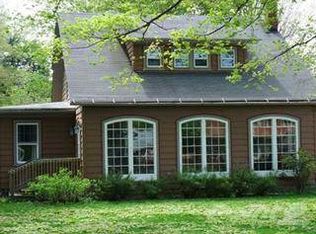 28 Kent St, Westfield, NY 14787