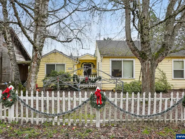 4563 Hazelgreen Rd NE, Salem, OR 97305
