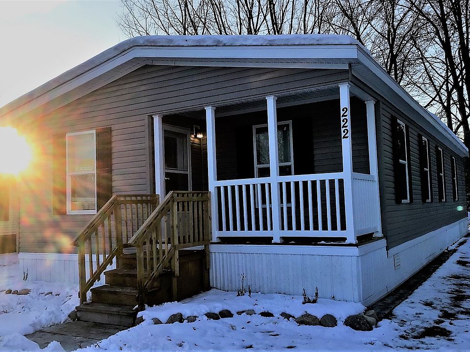 1st image of 440 60th St SE #27