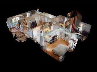 536 White Oak Ln, Liberty, MO 64068