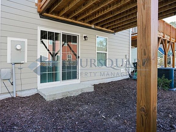 4th image of 107 Cross Country Way