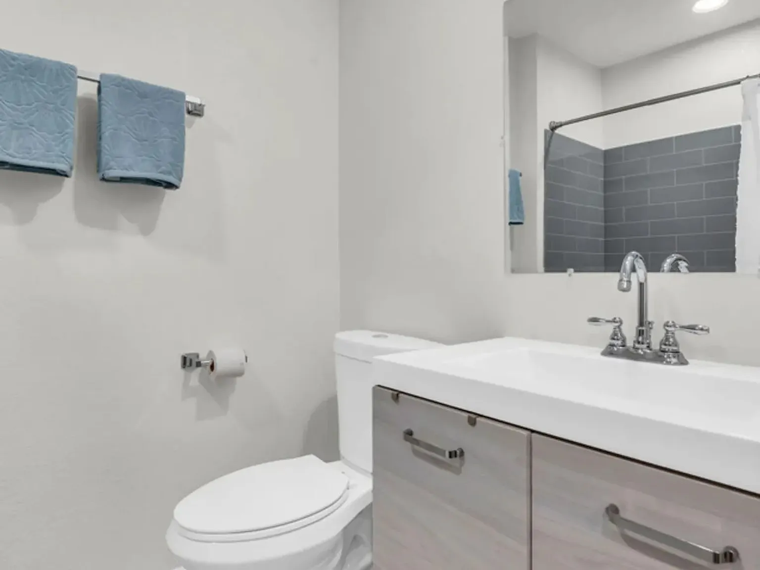 Villa Ventura/Twillingate Apartments — Photo 3