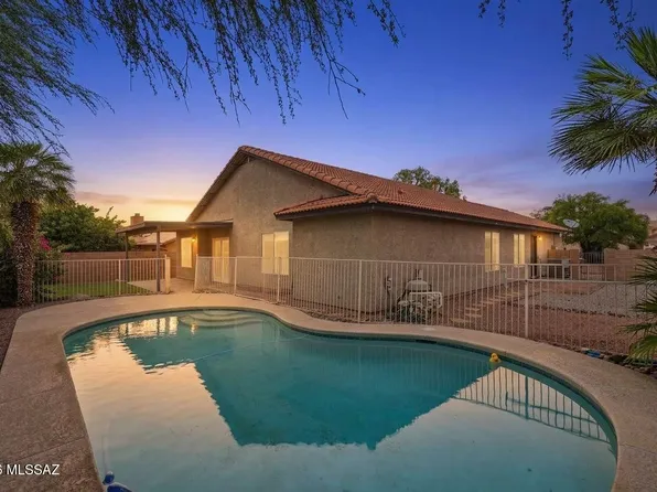 9628 E Paseo Juan Tabo, Tucson, AZ 85747
