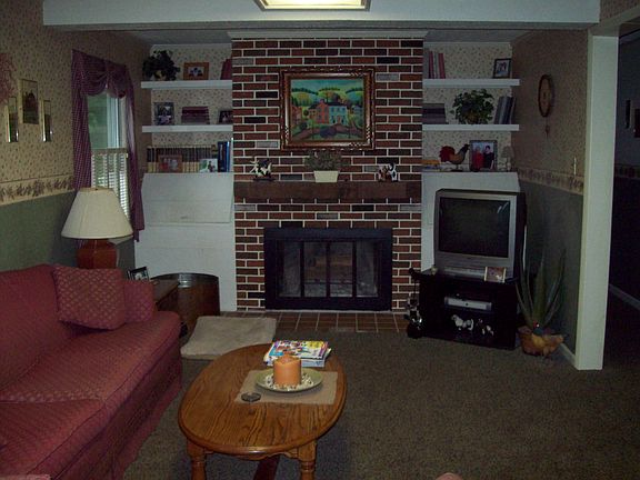3rd image of 2153 Marshall Dr