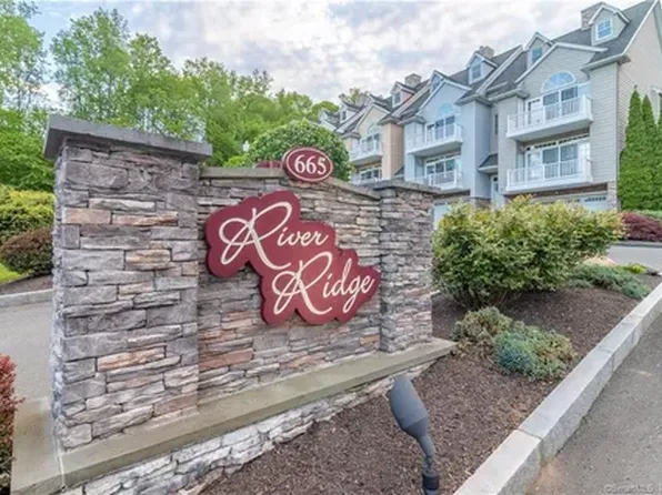 665 River Rd Unit 1, Shelton, CT 06484