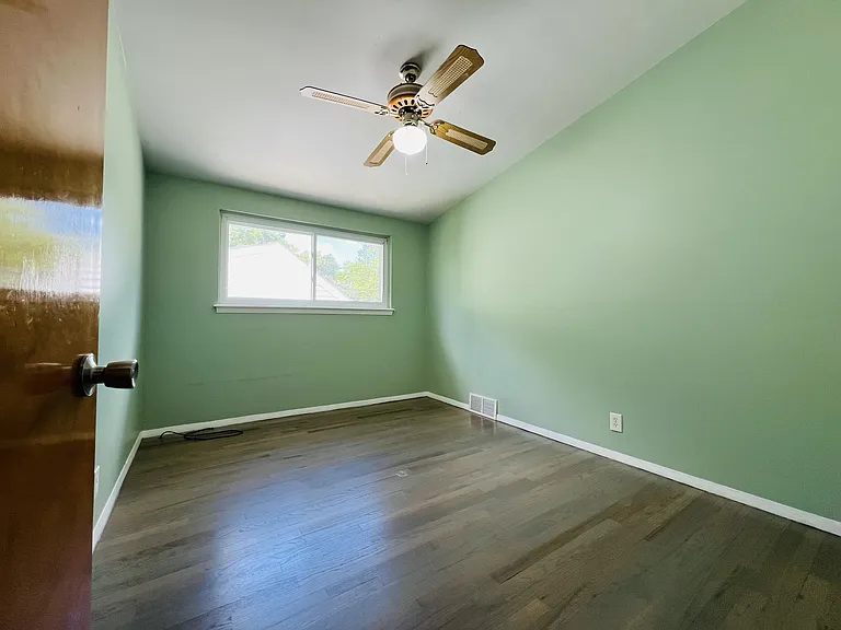 747 Jamaica Dr #1 — Photo 13