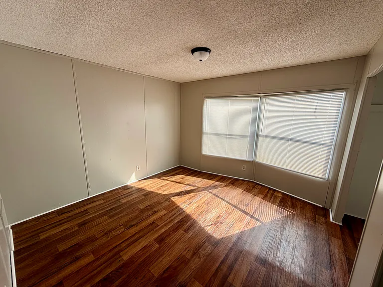 1402 Chicopee Rd #60 — Photo 6
