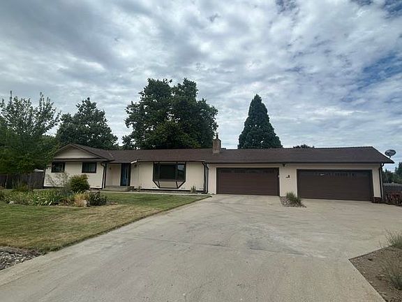 2nd image of 301 Orchard Ct