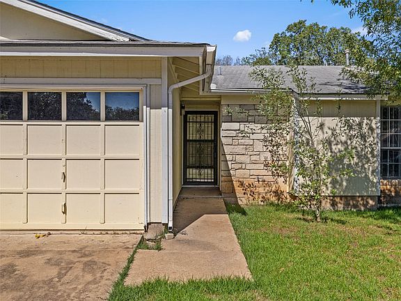 4th image of 4606 Borage Dr