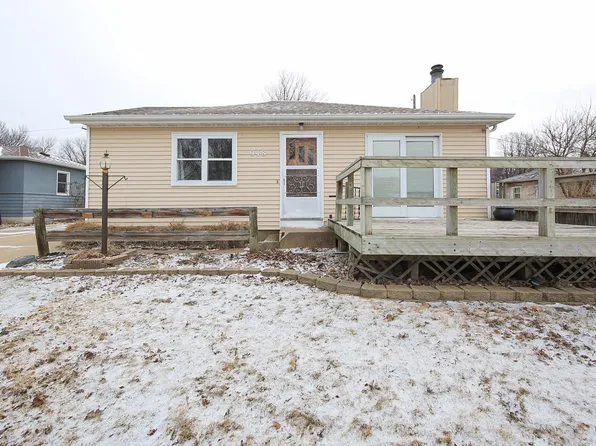 948 S Cloudas Ave, Sioux Falls, SD 57103