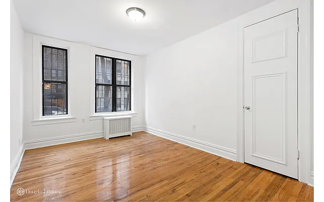 Rented by Douglas Elliman | media 21