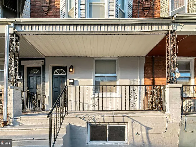 2111 Mifflin St — Photo 2