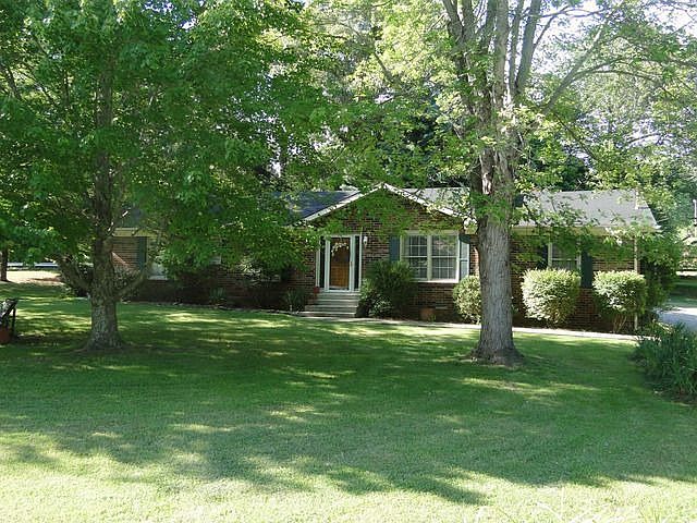 2nd image of 10 Battlefield Rd
