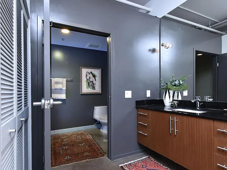 510 S Hewitt St #305 — Photo 14