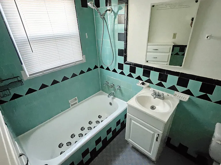 1425 Echo Park Ave #7 — Photo 14
