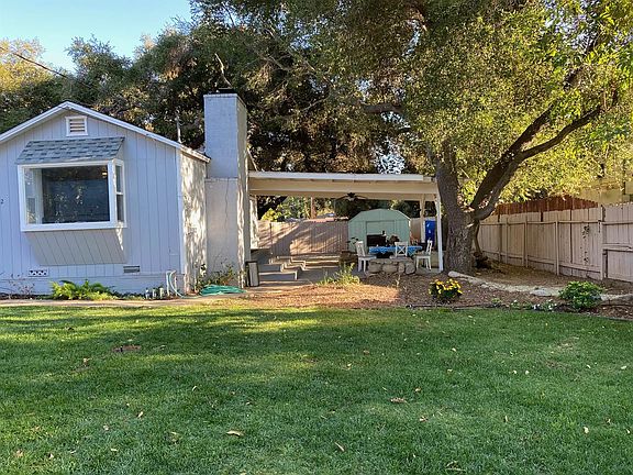 2nd image of 402 N La Luna Ave